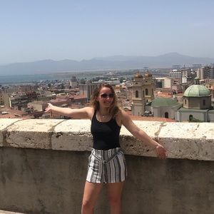 Meet your Posher, Katelyn